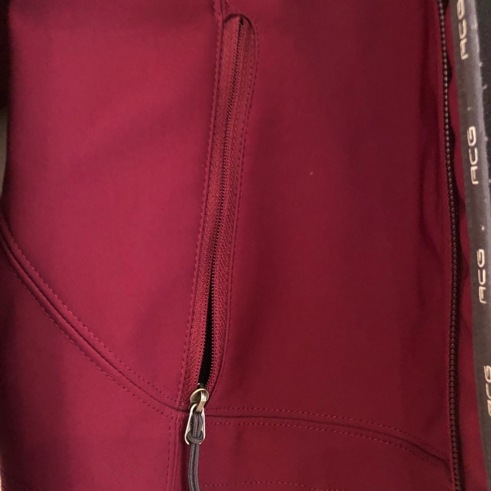 ACG Jacket - Picture 4 of 5